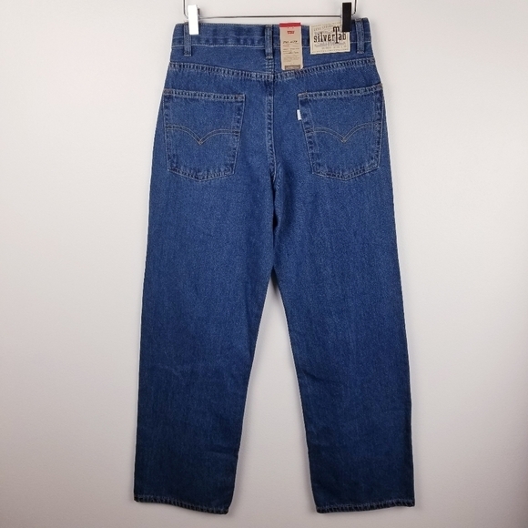 Levi's SilverTab Stay Loose Straight Leg Boy's Jeans NWT sizes 12-20 - Picture 2 of 11